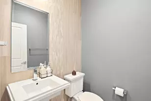 1509 S Dayton St, Denver, CO 80247 - Photo 8