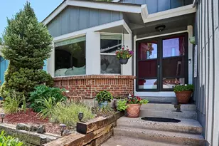 7705 S Hill Dr, Littleton, CO 80120 - Photo 2