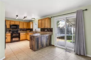 13909 Dahlia St, Thornton, CO 80602 - Photo 6