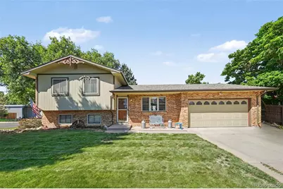 327 Maple Drive, Frederick, CO 80530 - Photo 2