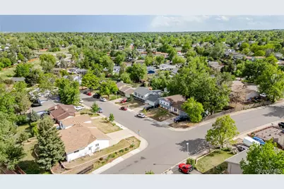 16568 E Lasalle Place, Aurora, CO 80013 - Photo 8