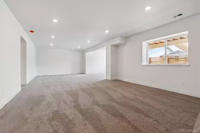 25010 E 42nd Avenue, Aurora, CO 80019 - Photo 24
