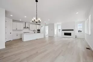 9251 Telluride Ct, Commerce City, CO 80022 - Photo 8