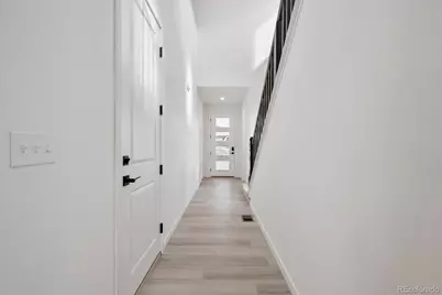 9251 Telluride Court, Commerce City, CO 80022 - Photo 2