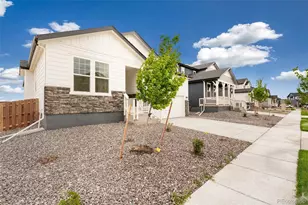11124 Xanadu St, Commerce City, CO 80022 - Photo 2