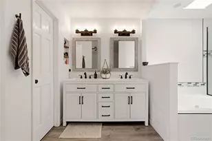 7600 S Monaco Way, Centennial, CO 80112 - Photo 14