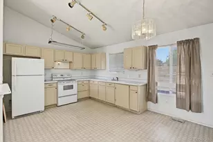 876 S Blakeland Dr, Pueblo West, CO 81007 - Photo 8