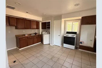 815 Zion Street, Aurora, CO 80011 - Photo 10