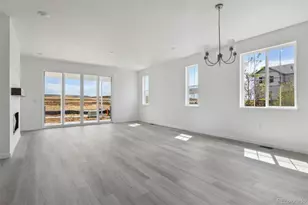 25204 E Warren Pl, Aurora, CO 80018 - Photo 6
