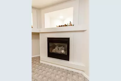 9506 Hollydale Court, Colorado Springs, CO 80920 - Photo 32