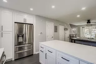 4694 S Crystal Way, Aurora, CO 80015 - Photo 10