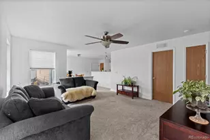 23317 E Saratoga Cir, Aurora, CO 80016 - Photo 2