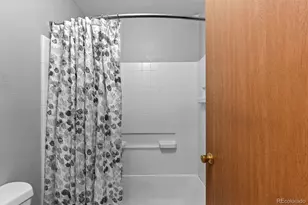 23317 E Saratoga Cir, Aurora, CO 80016 - Photo 20