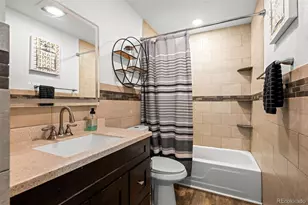 12147 E Hawaii Dr, Aurora, CO 80012 - Photo 16