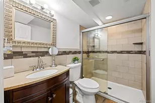 12147 E Hawaii Dr, Aurora, CO 80012 - Photo 24