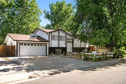 12147 E Hawaii Drive, Aurora, CO 80012 - Photo 1