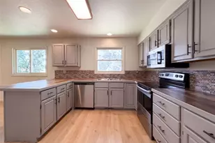 2924 Bow Line Pl, Longmont, CO 80503 - Photo 2