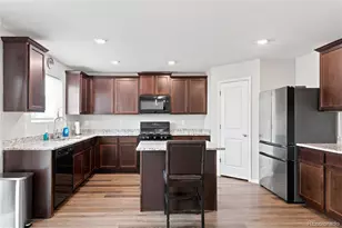 47363 Lilac Ave, Bennett, CO 80102 - Photo 10
