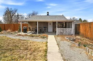 923 Geneva St, Aurora, CO 80010 - Photo 30