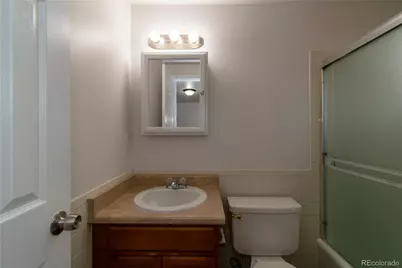 208 S Jefferson Avenue, Loveland, CO 80537 - Photo 10