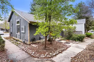 10223 E Peakview Ave, Englewood, CO 80111 - Photo 2