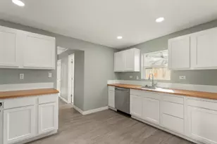 675 Knox Ct, Denver, CO 80204 - Photo 14