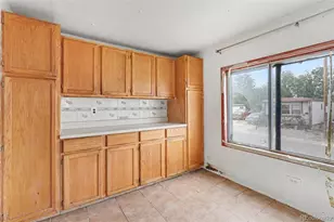 9037 Rampart St, Denver, CO 80260 - Photo 6