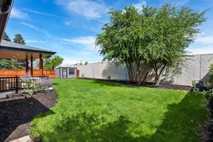 3630 S Hillcrest Dr, Denver, CO 80237 - Photo 38