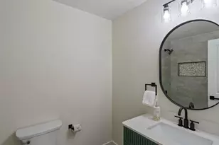 3630 S Hillcrest Dr, Denver, CO 80237 - Photo 10