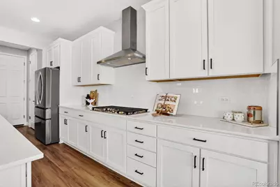 7318 S Yantley Way, Aurora, CO 80016 - Photo 4