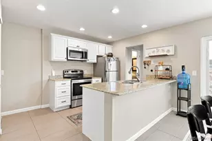 1935 S Peoria St, Aurora, CO 80014 - Photo 10