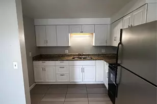 1720 Chester St, Aurora, CO 80010 - Photo 10
