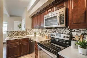 590 N Logan Street, Denver, CO 80203 - Photo 18