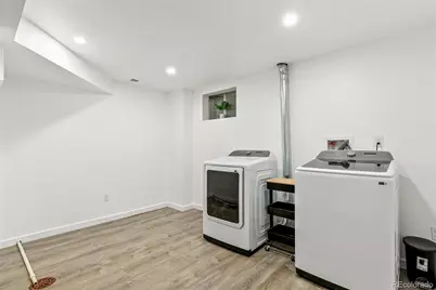 143 Oakland Court, Aurora, CO 80011 - Photo 20