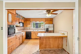 926 S Robb Way, Lakewood, CO 80226 - Photo 10