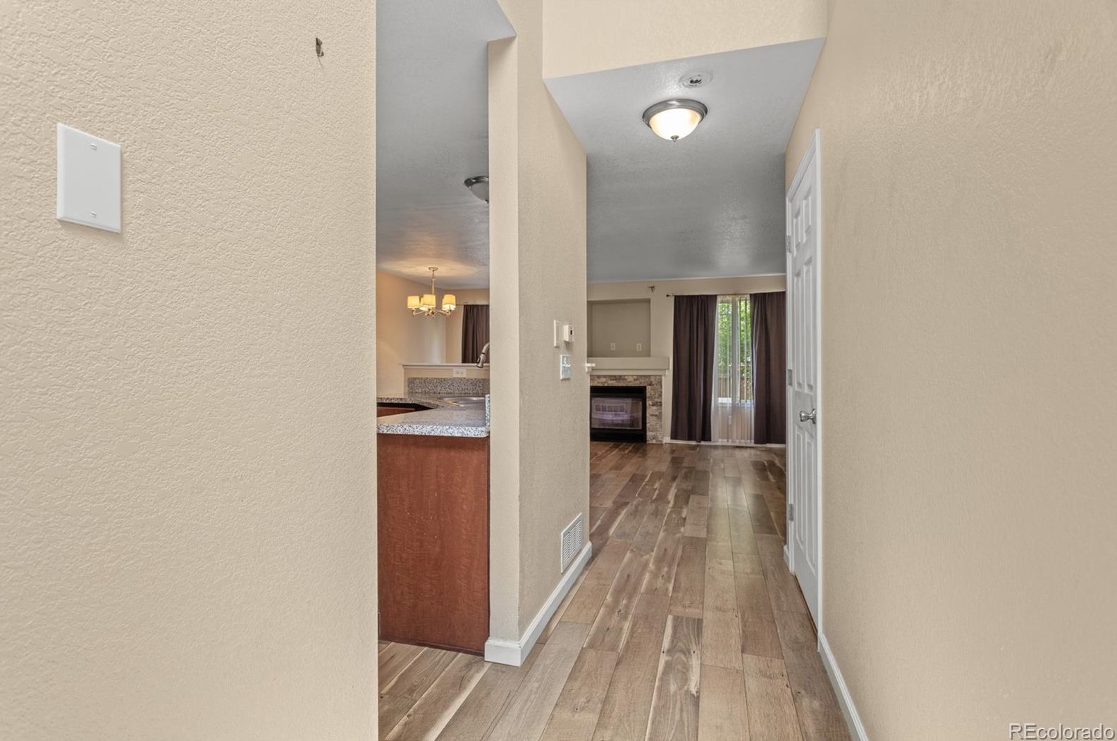 1107 Ventura Cir, Denver, CO 80017-5742
