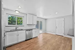 115 Olympus Cir, Lone Tree, CO 80124 - Photo 8
