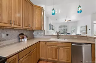 6 Woodland Cir, Highlands Ranch, CO 80126 - Photo 8