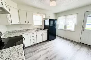 111 Douglas St, Sterling, CO 80751 - Photo 4