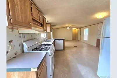 3600 E 88th Avenue, Thornton, CO 80229 - Photo 2