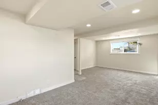 5528 Granby St, Denver, CO 80239 - Photo 24