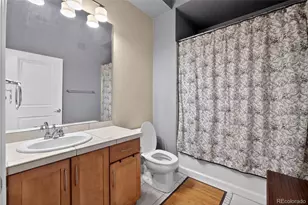 7865 Vallagio Ln, Englewood, CO 80112 - Photo 10