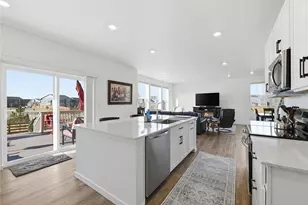 10121 Wheeling St, Commerce City, CO 80022 - Photo 16