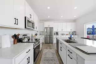 10121 Wheeling St, Commerce City, CO 80022 - Photo 12