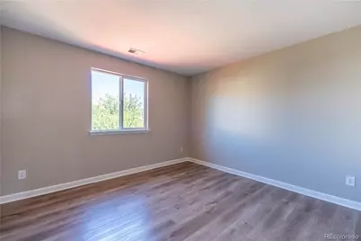 19365 E Lasalle Place, Aurora, CO 80013 - Photo 12
