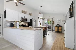 9574 W Elmhurst Pl, Littleton, CO 80128 - Photo 6