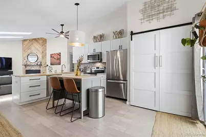 9574 W Elmhurst Place, Littleton, CO 80128 - Photo 4