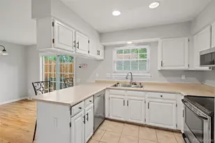 8601 E Yale Ave, Denver, CO 80231 - Photo 6