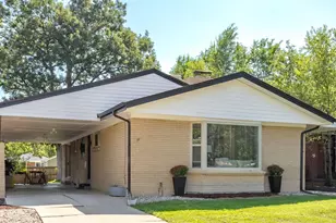 1532 S Grape St, Denver, CO 80222 - Photo 2