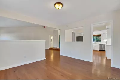 315 W Davies Avenue S, Littleton, CO 80120 - Photo 6